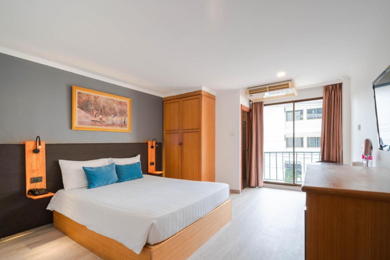 Shagwell Mansions Hotel Pattaya Buitenkant foto