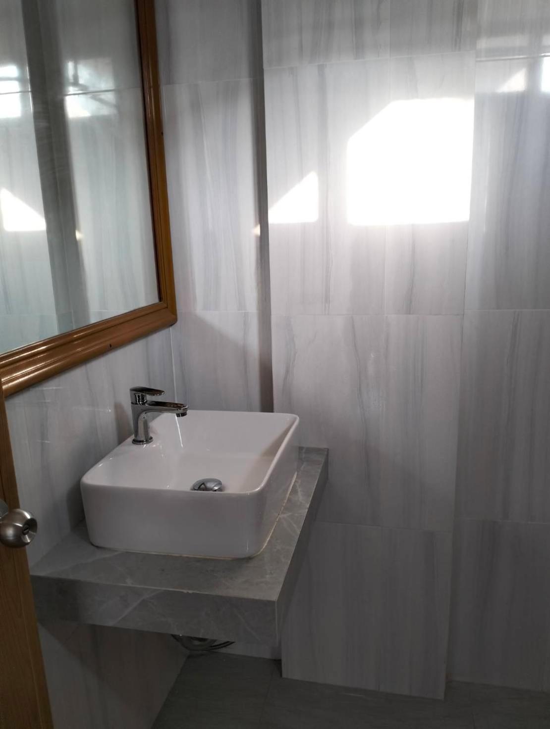 Shagwell Mansions Hotel Pattaya Kamer foto