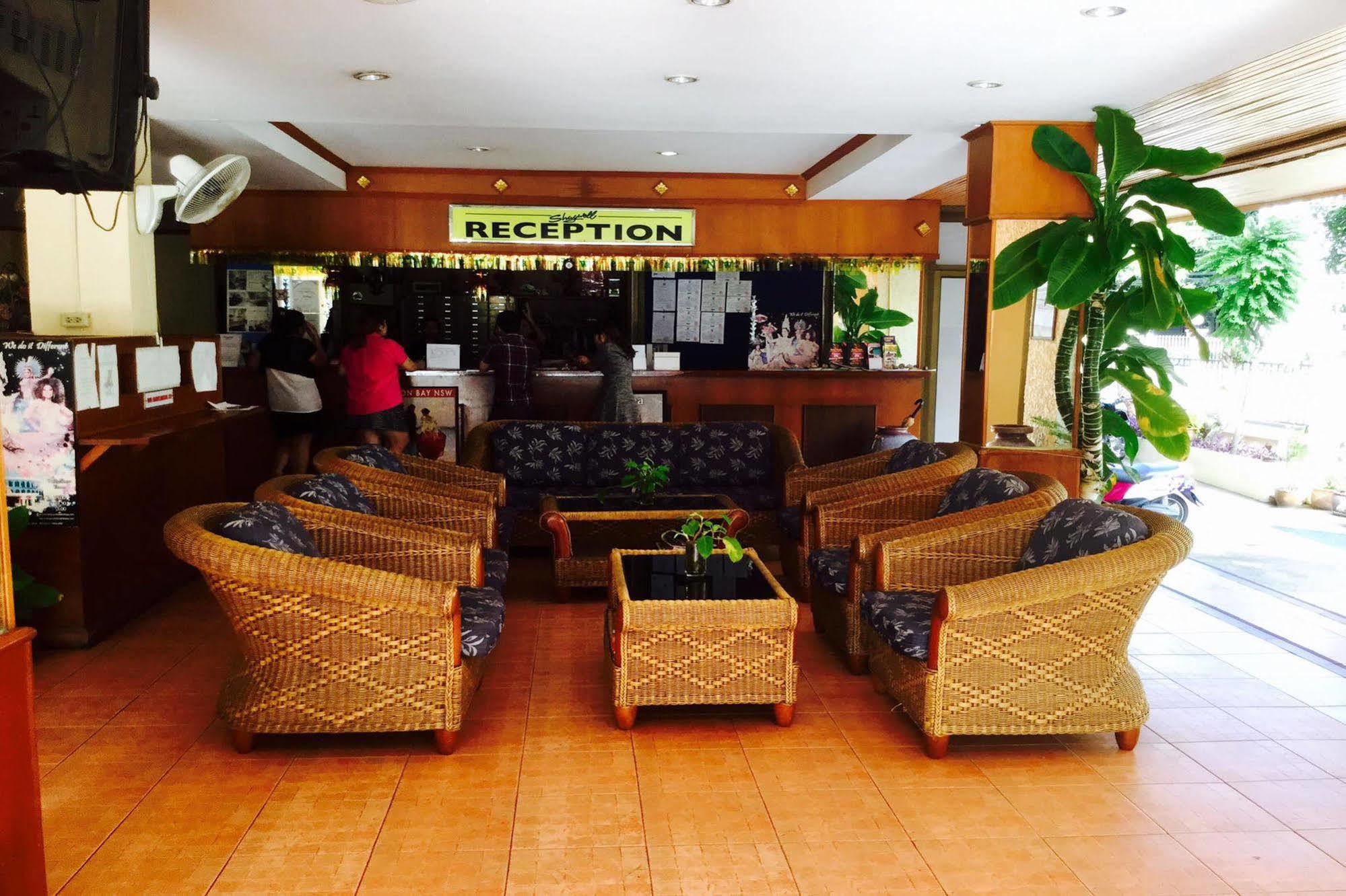 Shagwell Mansions Hotel Pattaya Buitenkant foto