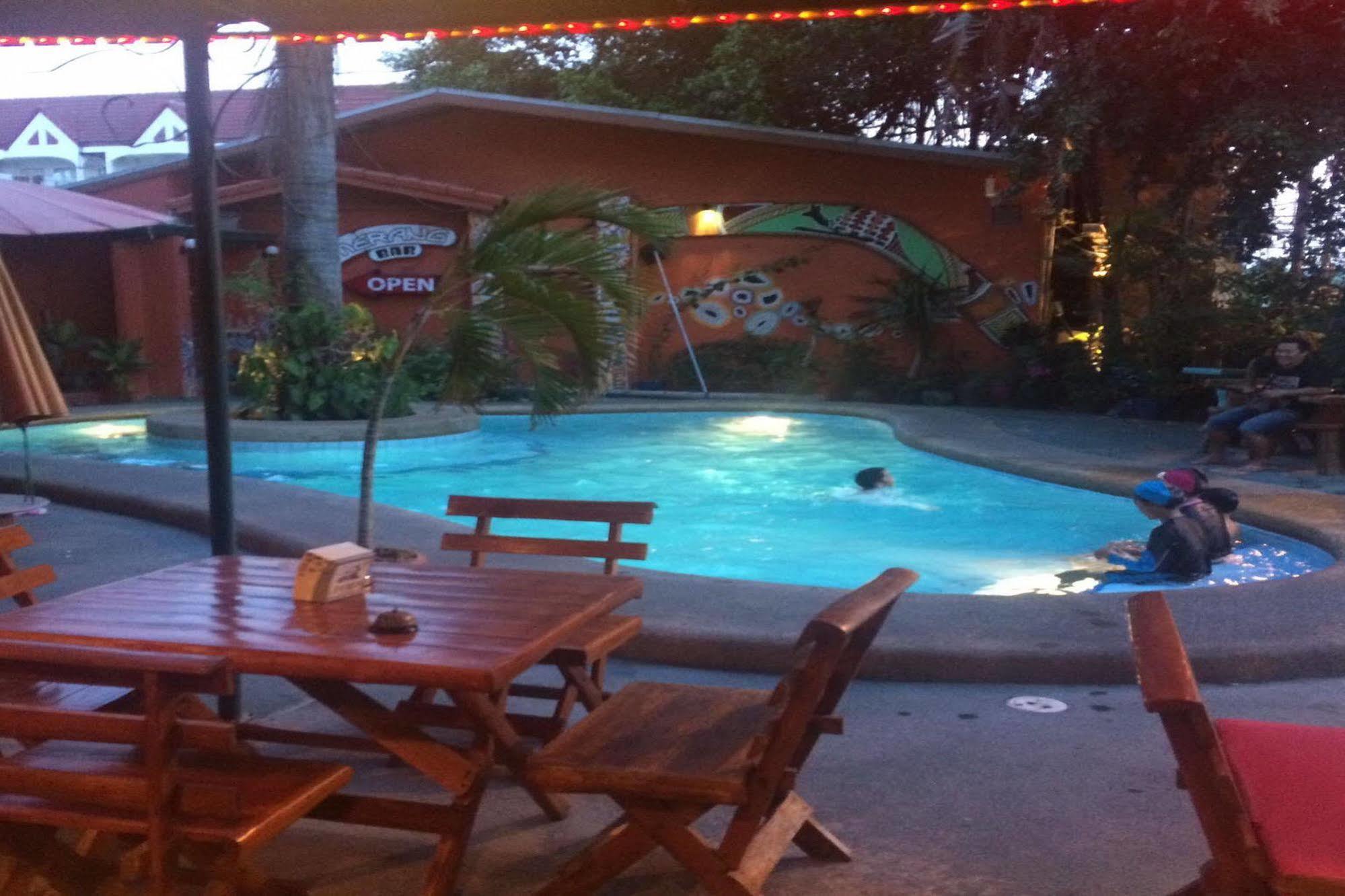 Shagwell Mansions Hotel Pattaya Buitenkant foto